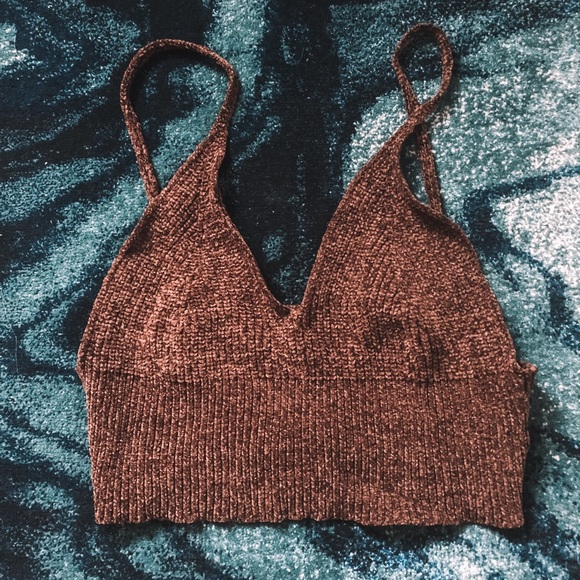 Beginning Boutique Little Birds Knit Crop Top - Picture 2 of 2